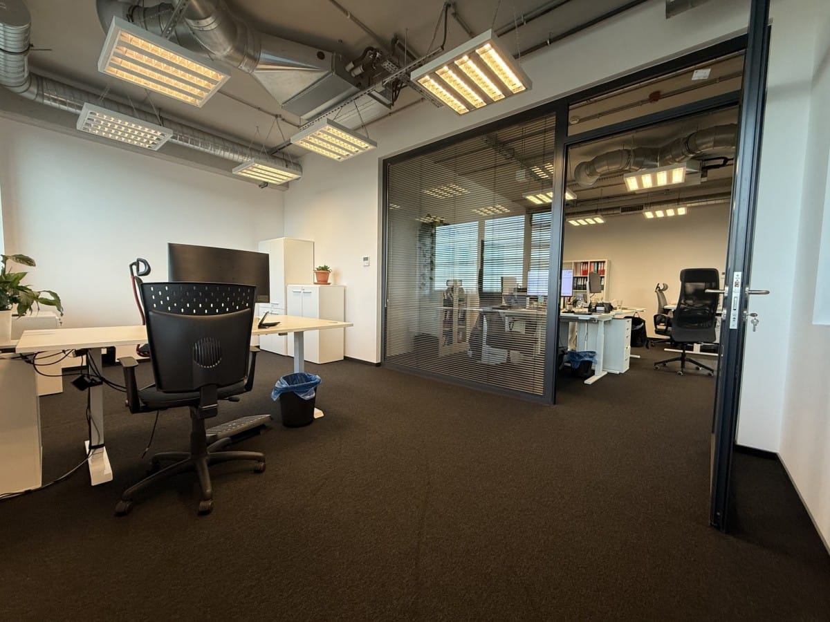 Lokal użytkowy  pokojowe na Wynajem