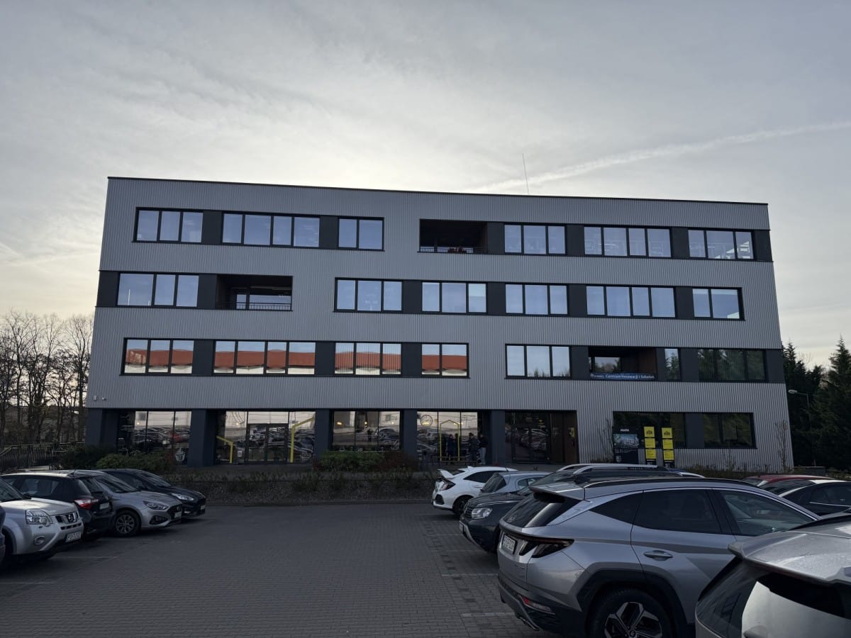 Lokal użytkowy  pokojowe na Wynajem