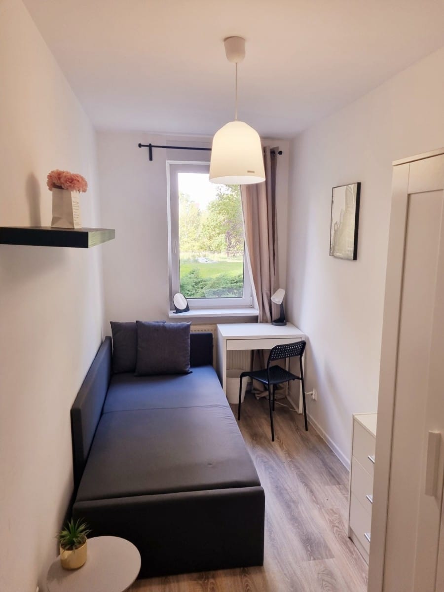 Mieszkanie 9 pokojowe na Sprzedaż