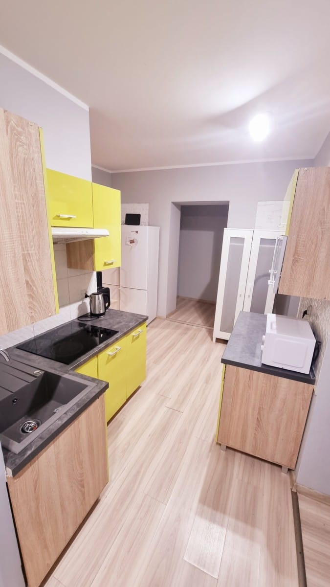 Mieszkanie 9 pokojowe na Sprzedaż