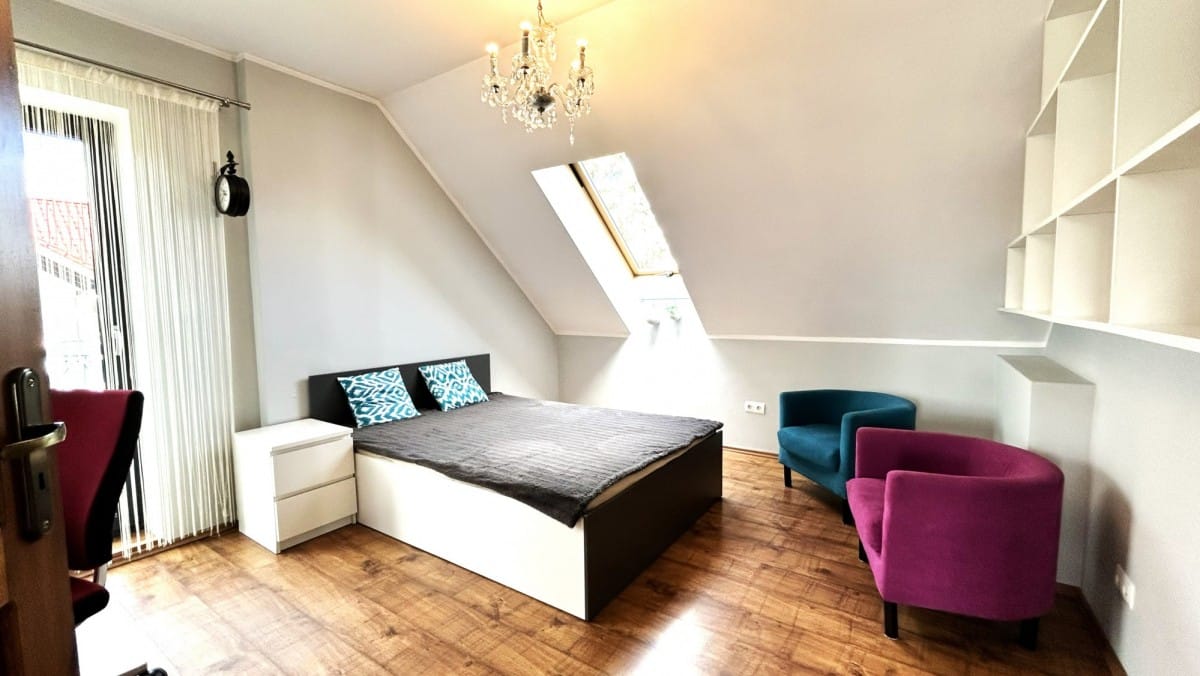 Dom 4 pokojowe na Sprzedaż