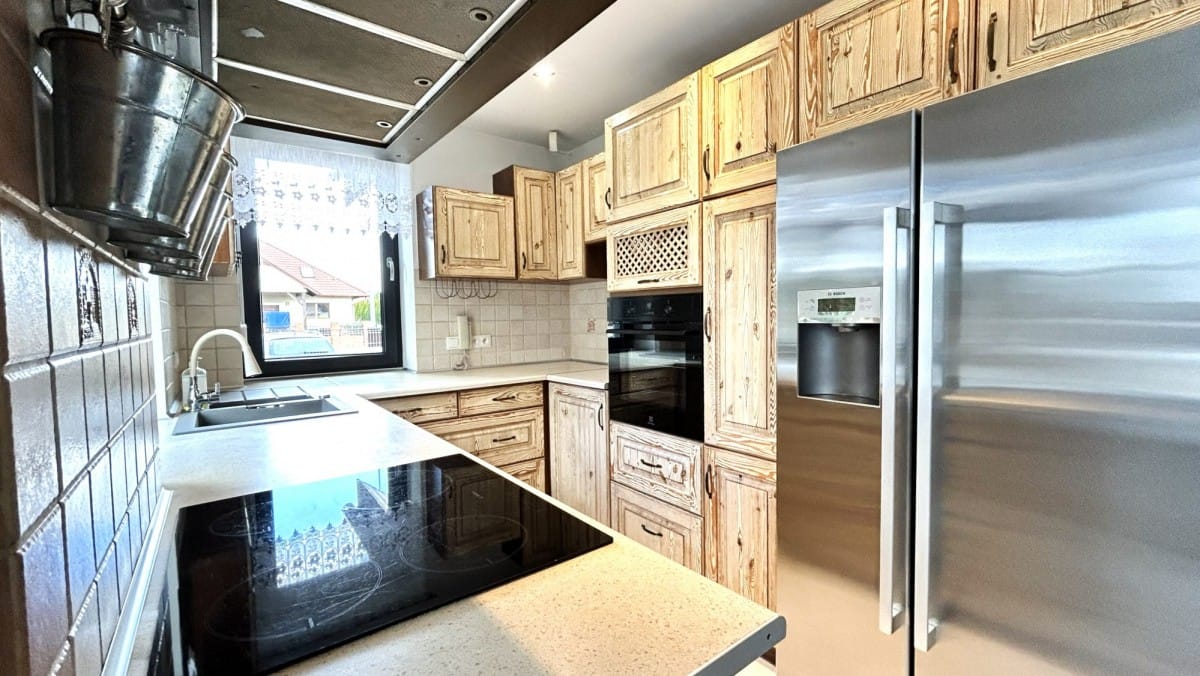 Dom 4 pokojowe na Sprzedaż