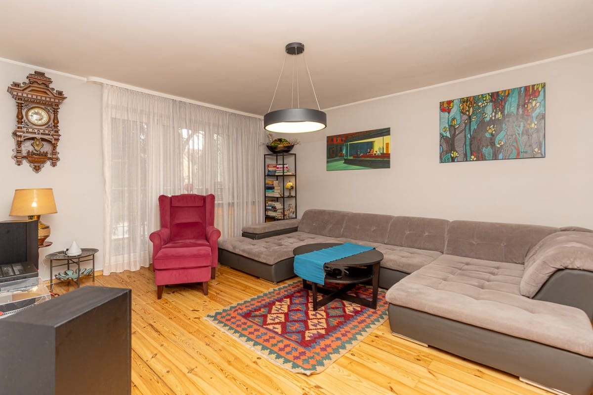 Dom 6 pokojowe na Sprzedaż