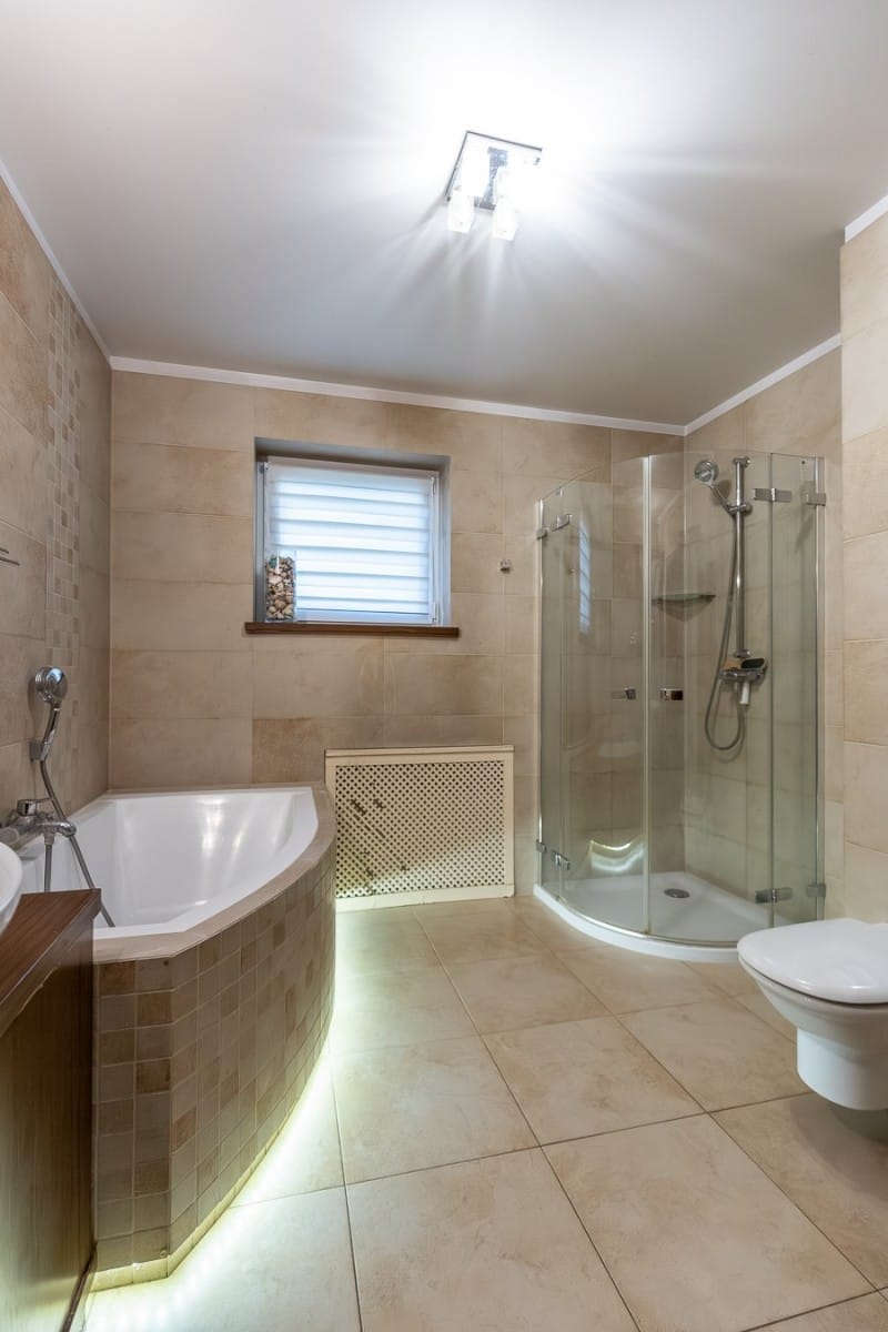 Dom 6 pokojowe na Sprzedaż