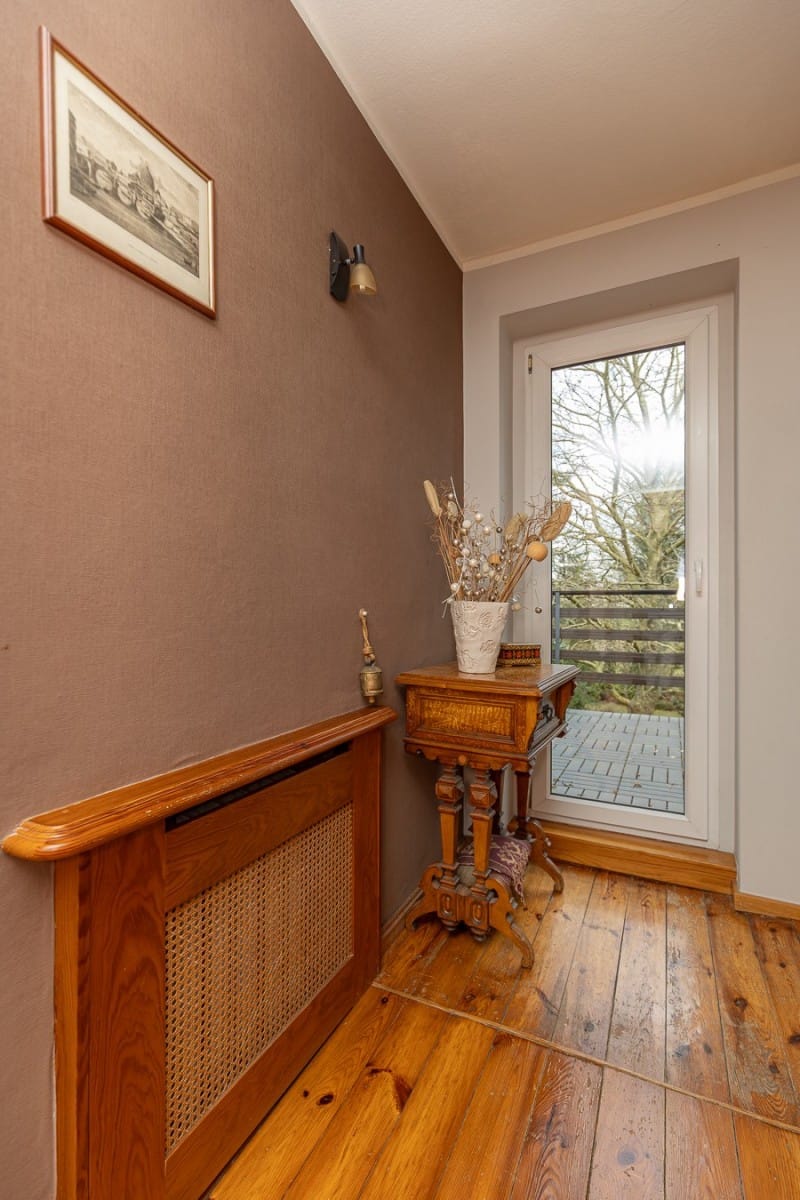 Dom 6 pokojowe na Sprzedaż