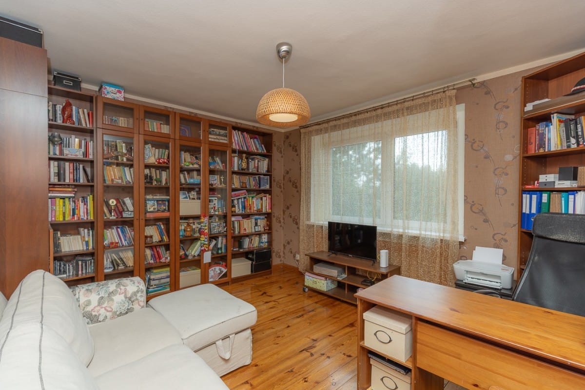 Dom 6 pokojowe na Sprzedaż