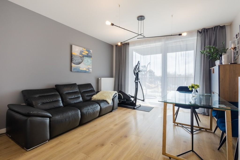 Mieszkanie 3 pokojowe na Sprzedaż