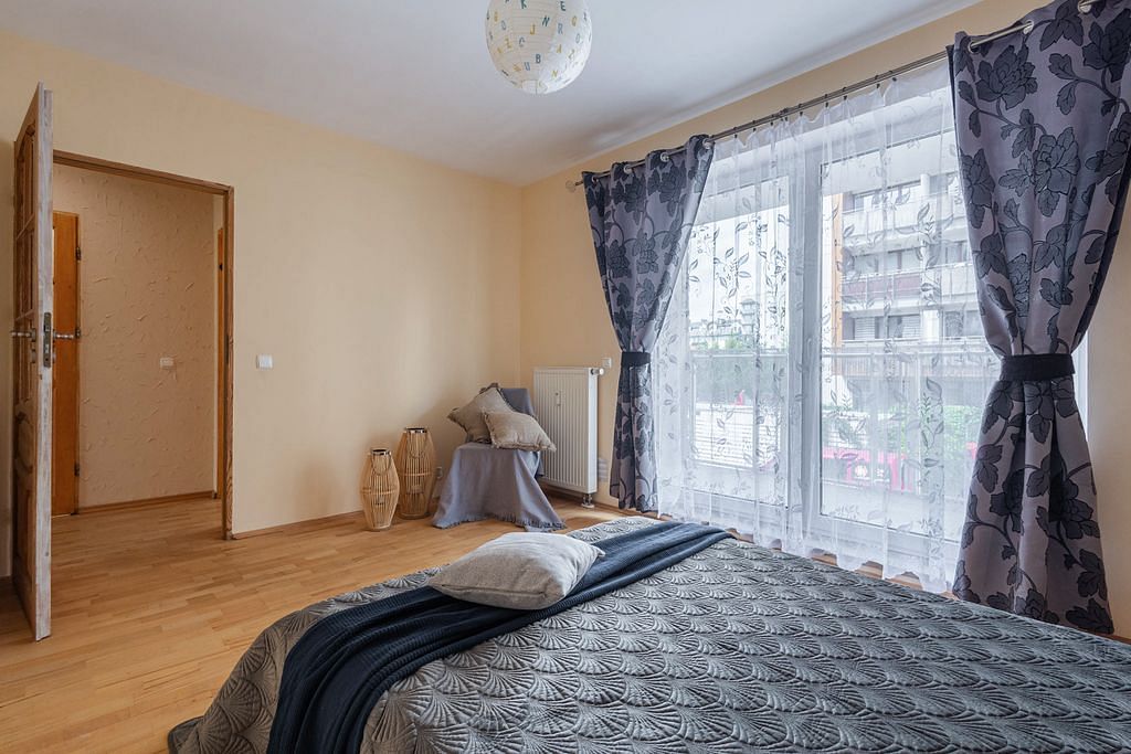 Mieszkanie 3 pokojowe na Sprzedaż
