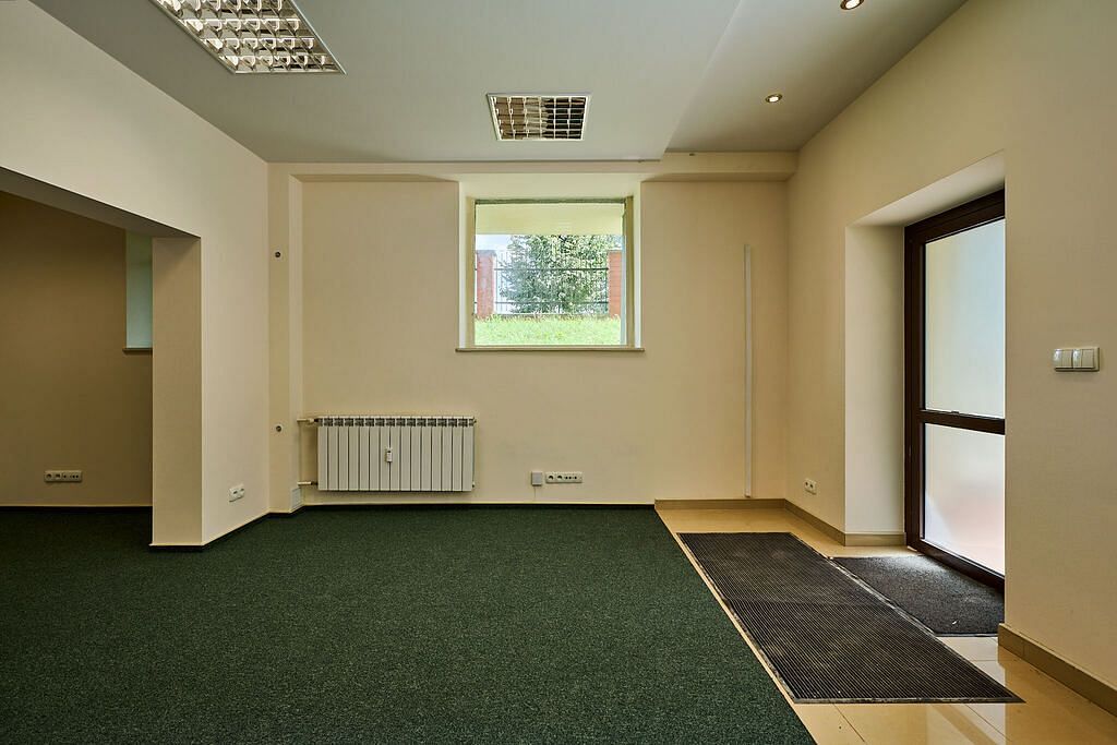 Lokal użytkowy  pokojowe na Wynajem