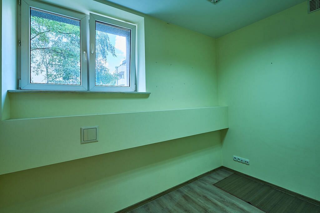 Lokal użytkowy  pokojowe na Wynajem