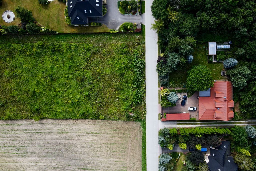 Działka  pokojowe na Sprzedaż