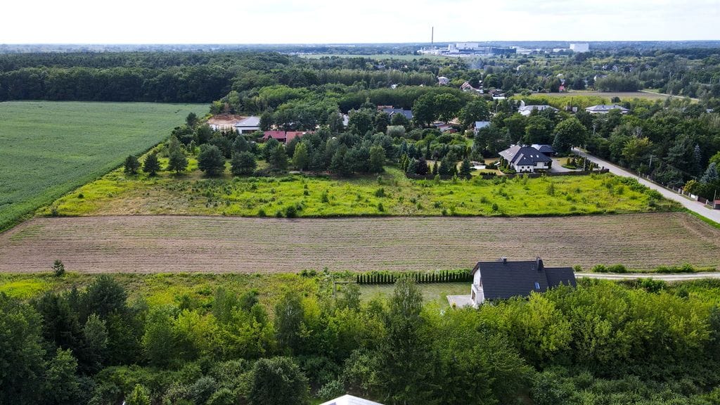 Działka  pokojowe na Sprzedaż