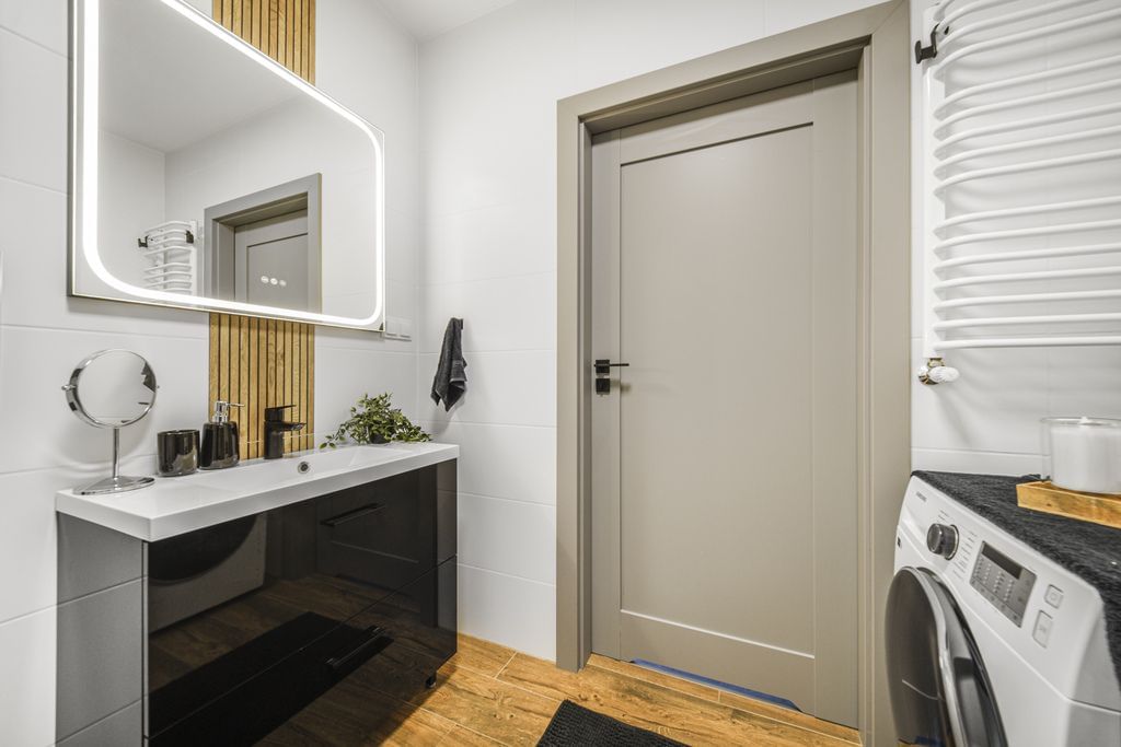 Mieszkanie 4 pokojowe na Sprzedaż