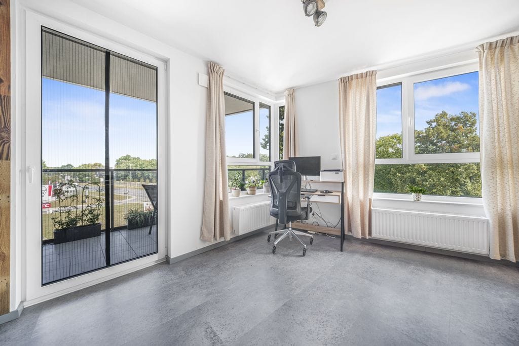 Mieszkanie 4 pokojowe na Sprzedaż