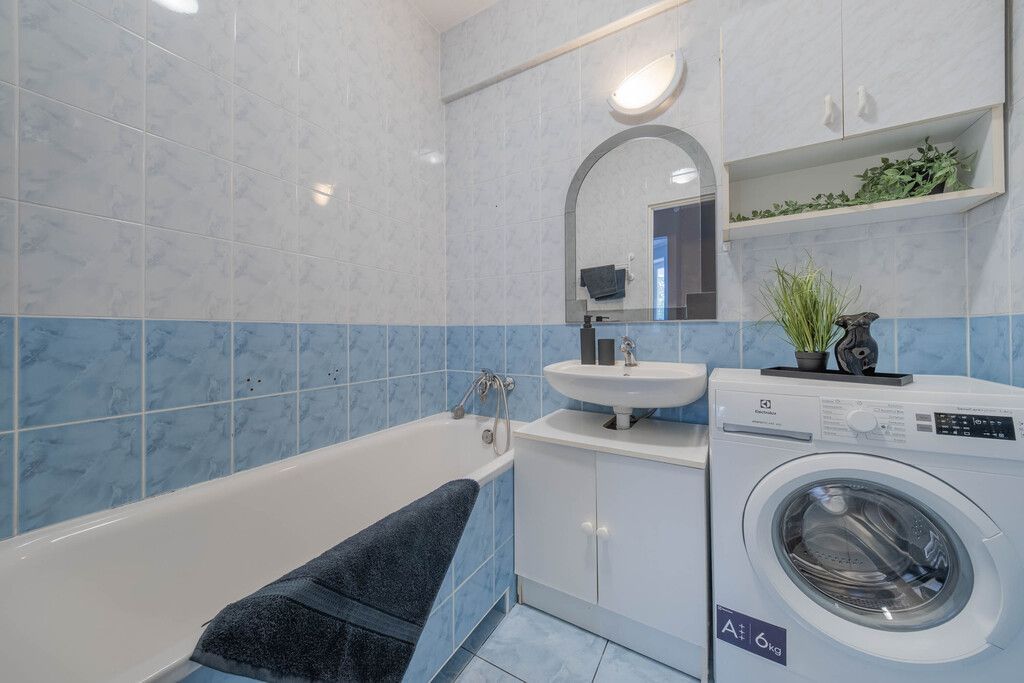 Mieszkanie 1 pokojowe na Sprzedaż