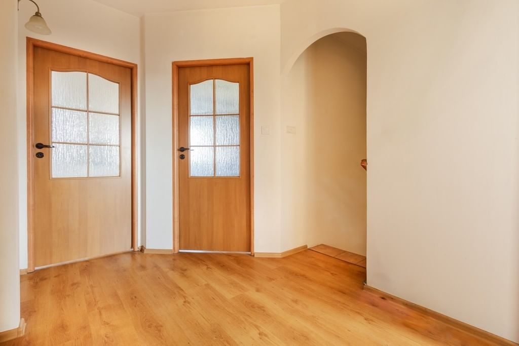 Mieszkanie 5 pokojowe na Sprzedaż