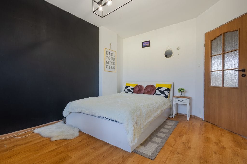 Mieszkanie 5 pokojowe na Sprzedaż