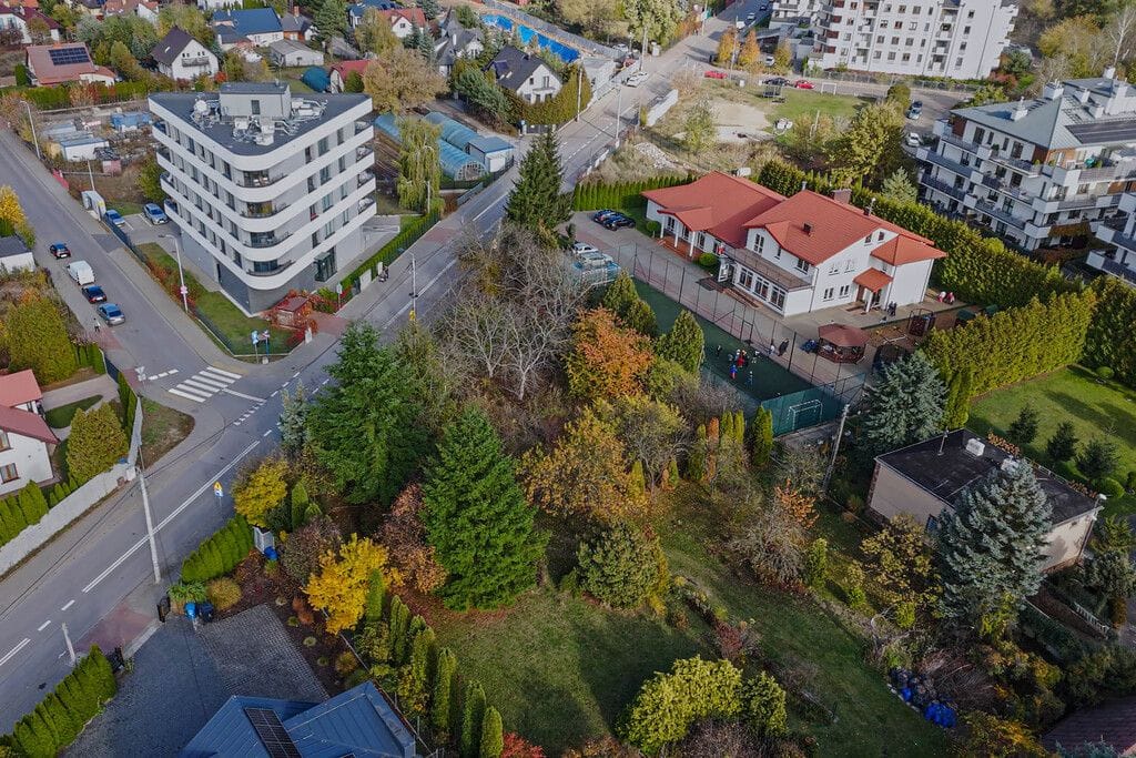 Działka  pokojowe na Sprzedaż