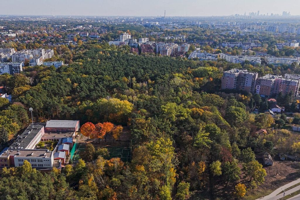 Działka  pokojowe na Sprzedaż