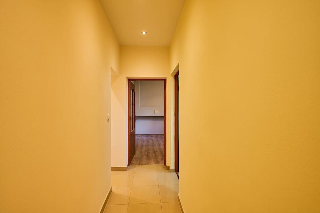 Lokal użytkowy  pokojowe na Sprzedaż