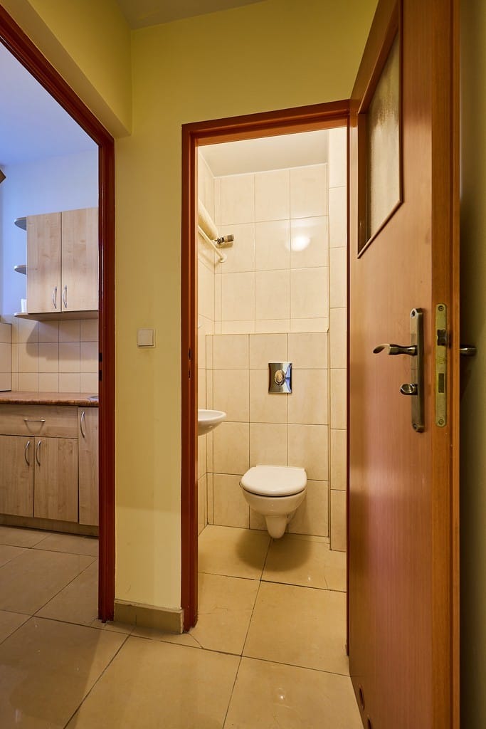 Lokal użytkowy  pokojowe na Sprzedaż