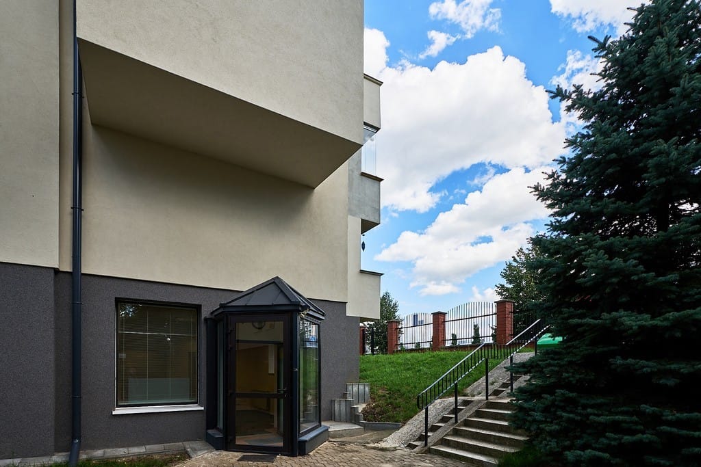 Lokal użytkowy  pokojowe na Sprzedaż