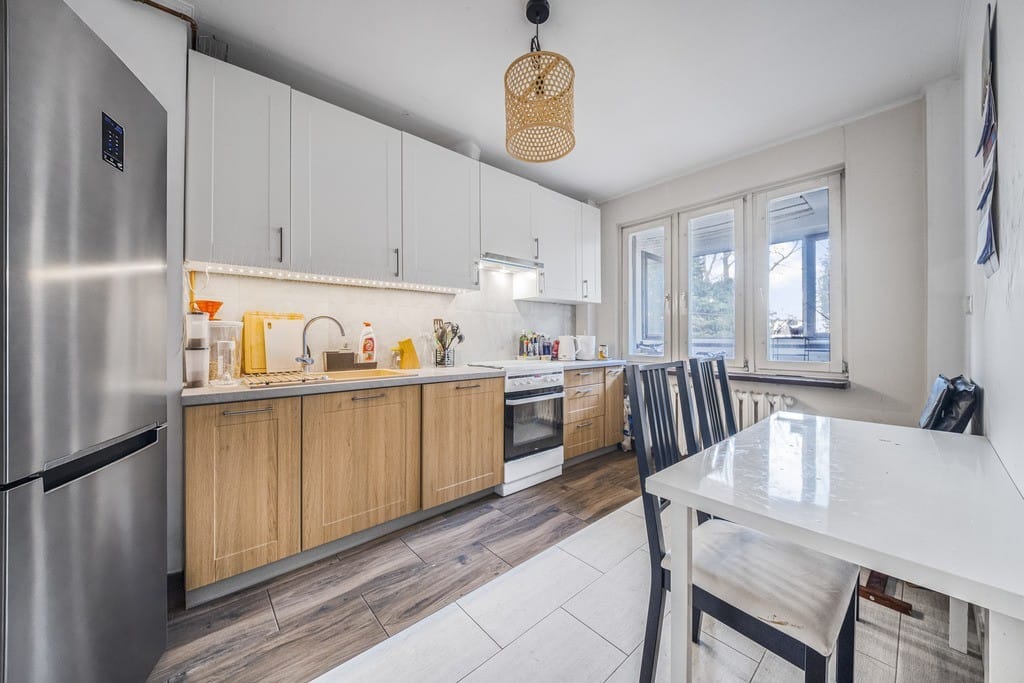 Mieszkanie 4 pokojowe na Sprzedaż