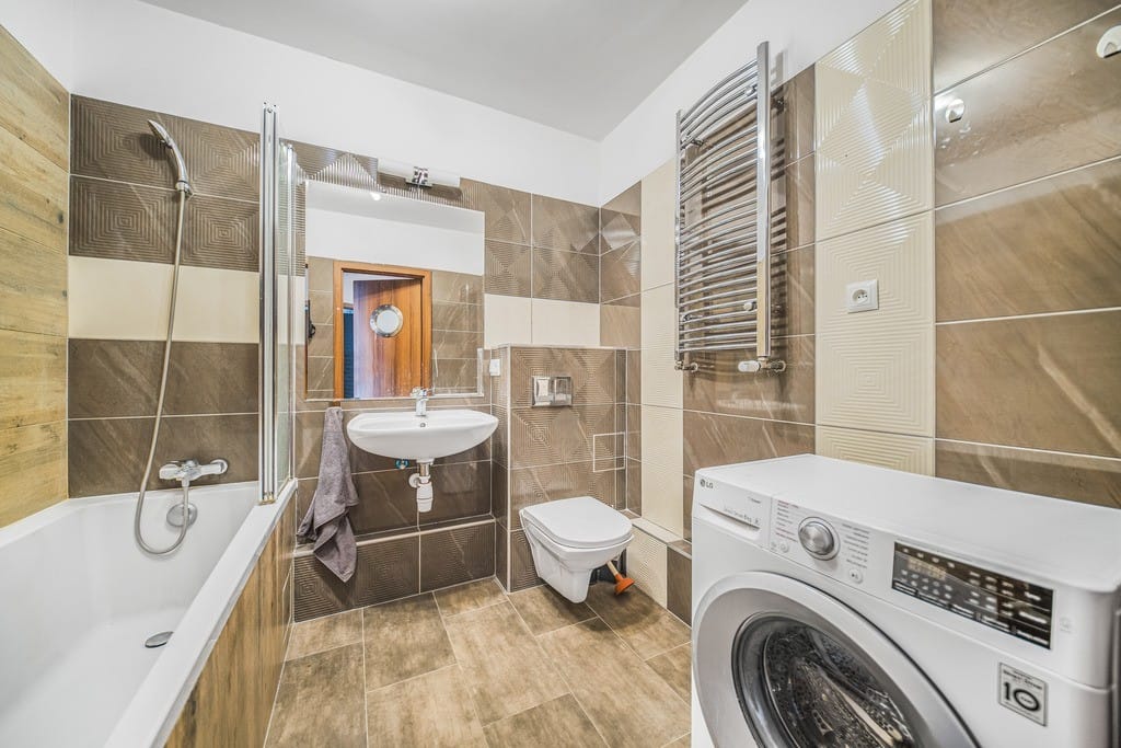 Mieszkanie 4 pokojowe na Sprzedaż