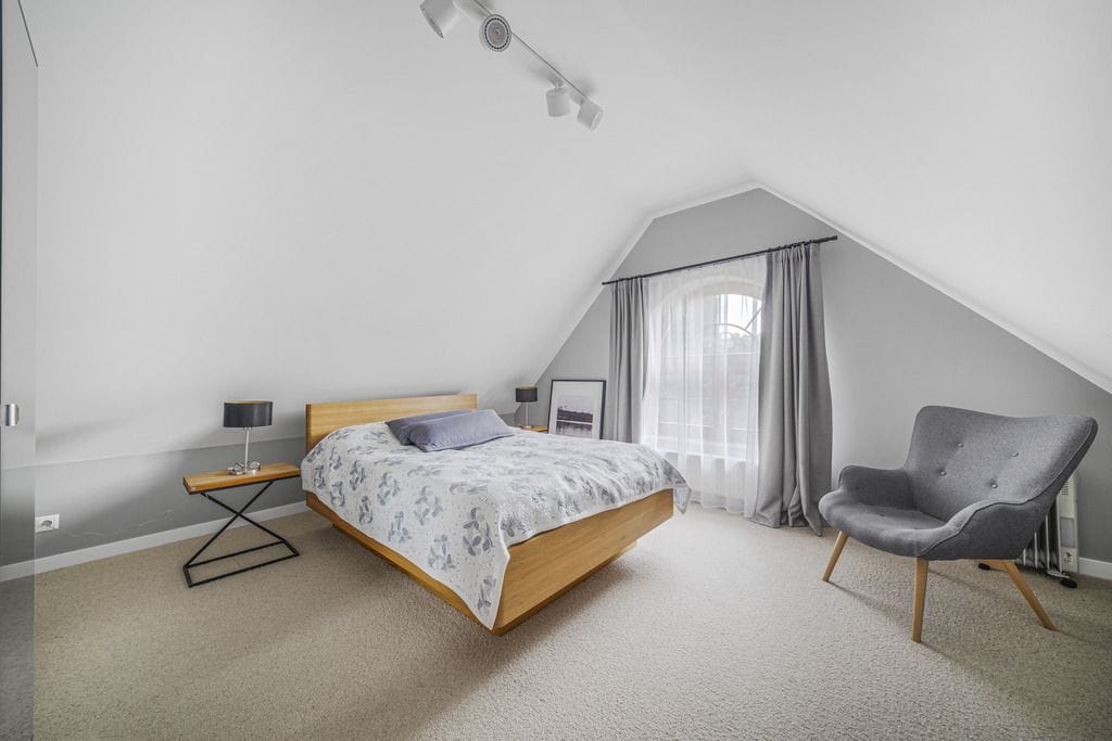 Dom 6 pokojowe na Sprzedaż