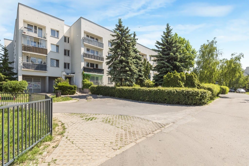 Mieszkanie 3 pokojowe na Sprzedaż