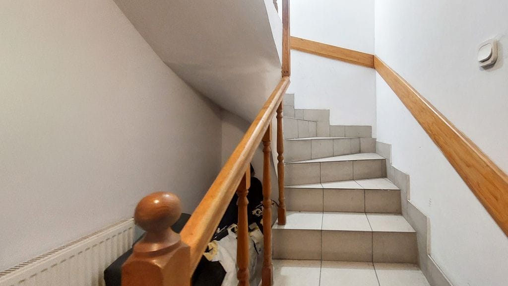 Dom 7 pokojowe na Wynajem