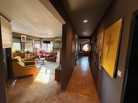 Mieszkanie 6 pokojowe na Sprzedaż