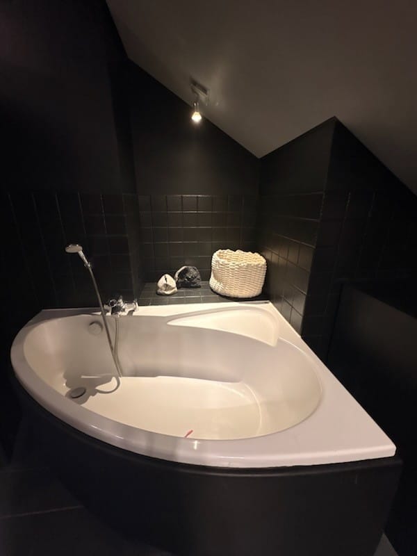 Mieszkanie 6 pokojowe na Sprzedaż