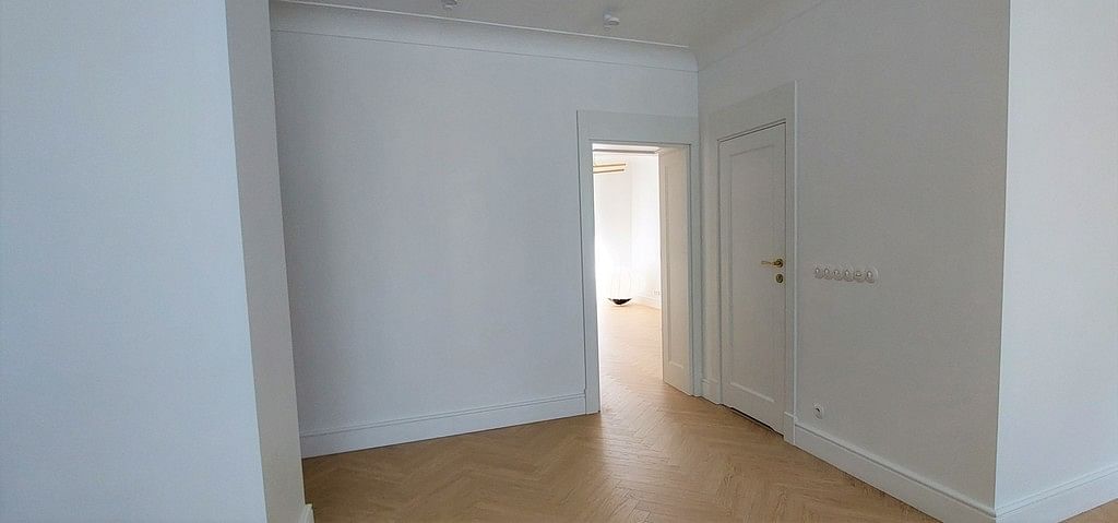 Lokal użytkowy  pokojowe na Wynajem