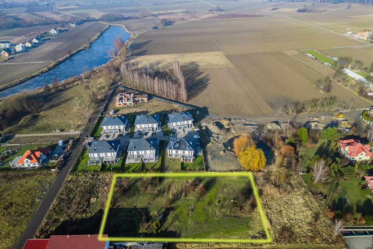 Działka  pokojowe na Sprzedaż