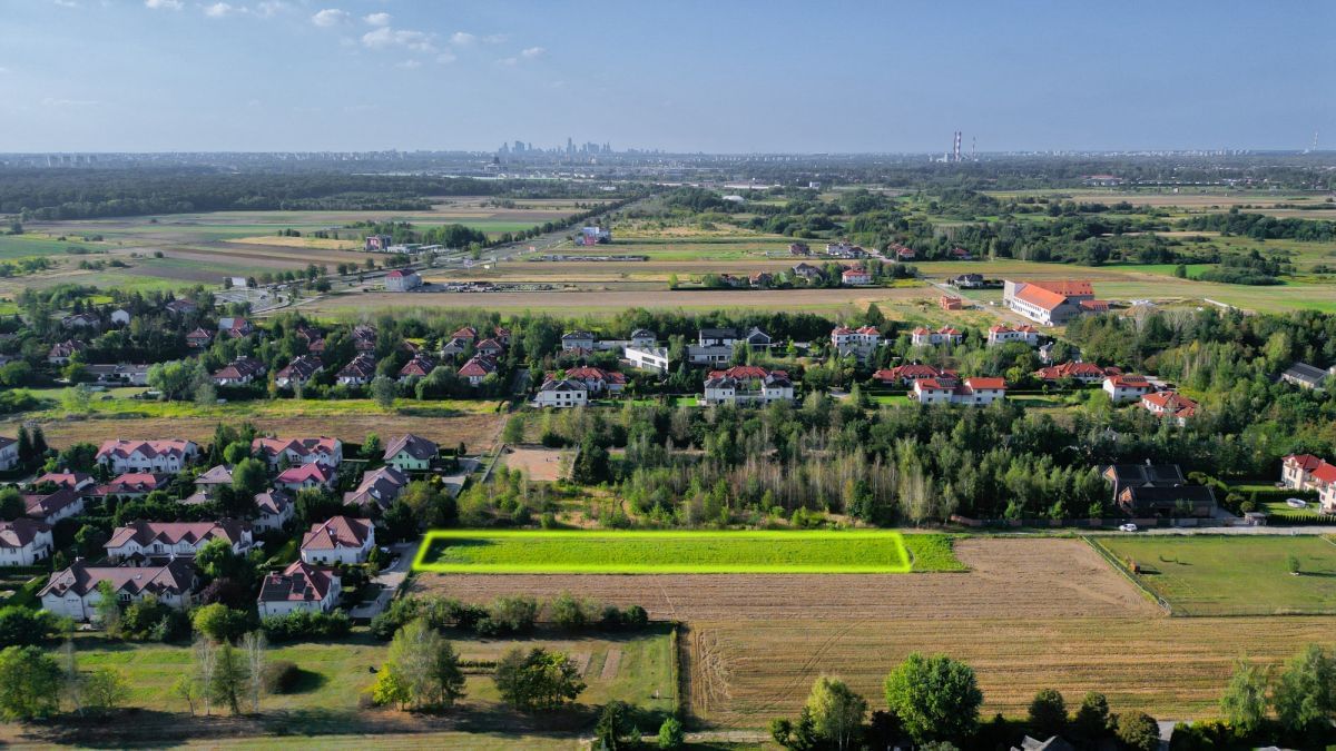 Działka  pokojowe na Sprzedaż