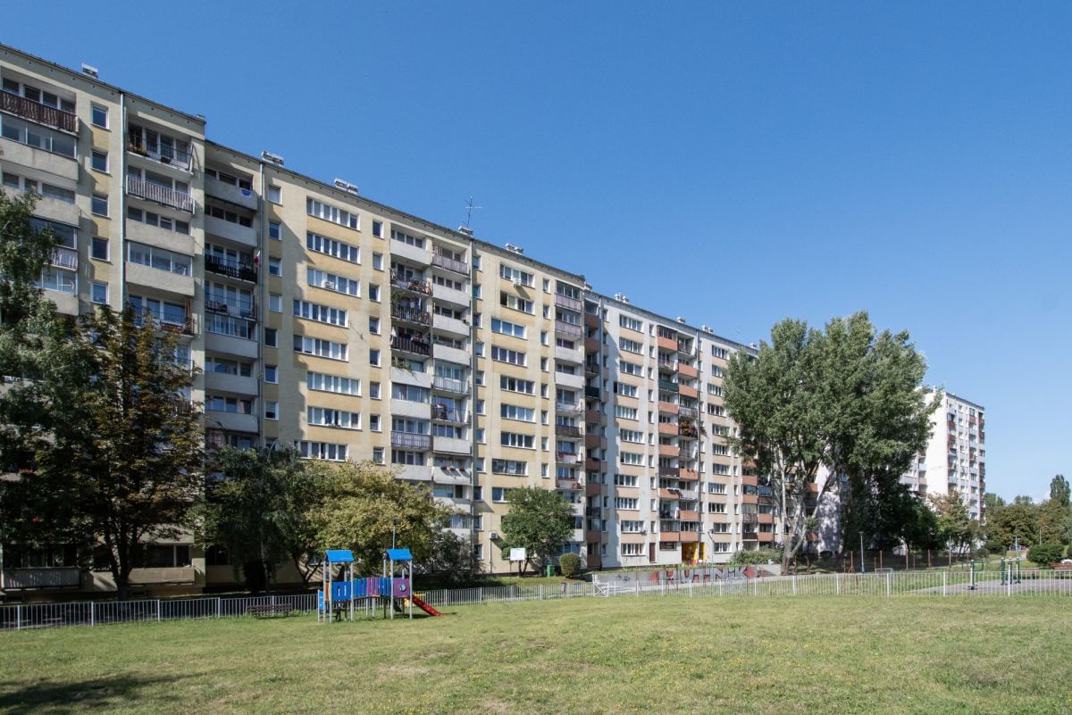 Mieszkanie 3 pokojowe na Sprzedaż
