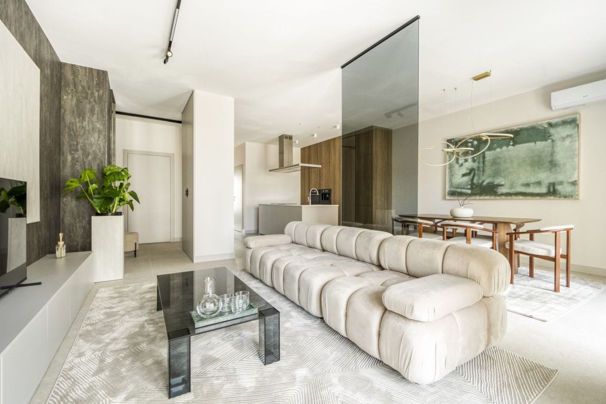 Mieszkanie 3 pokojowe na Sprzedaż