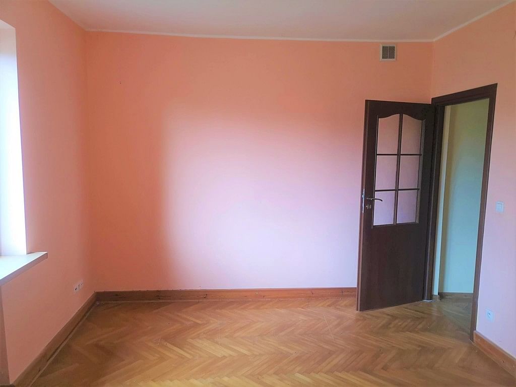 Dom 6 pokojowe na Sprzedaż