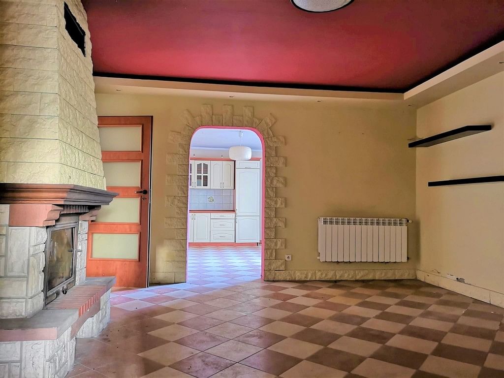 Dom 6 pokojowe na Sprzedaż