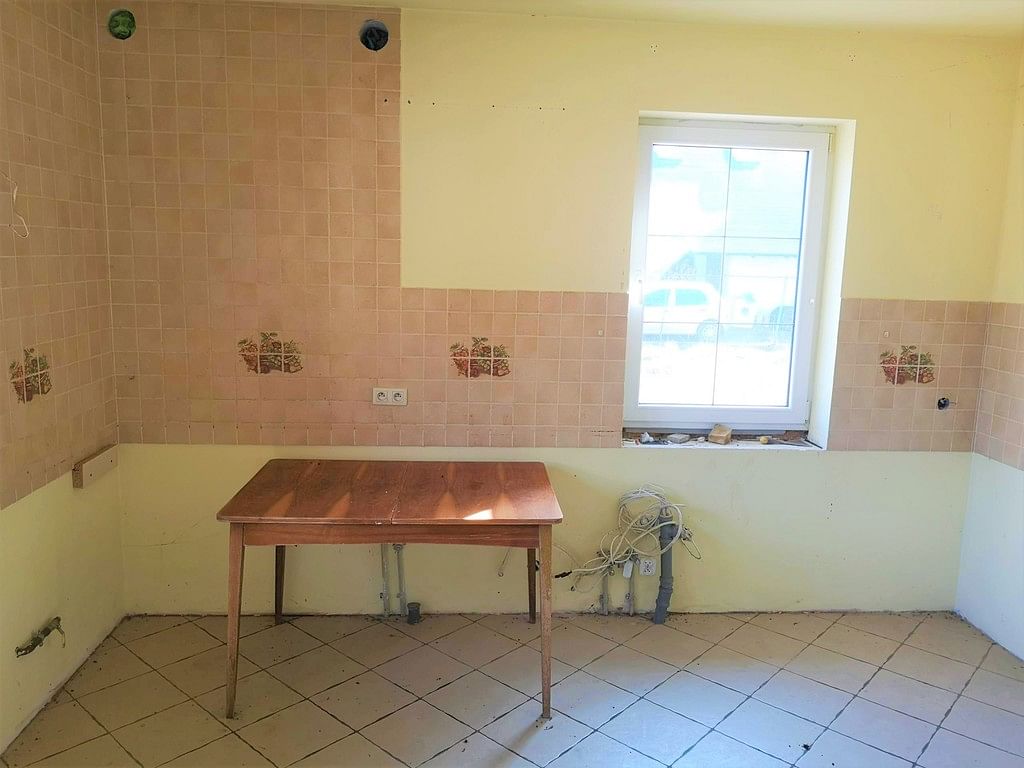 Dom 5 pokojowe na Sprzedaż
