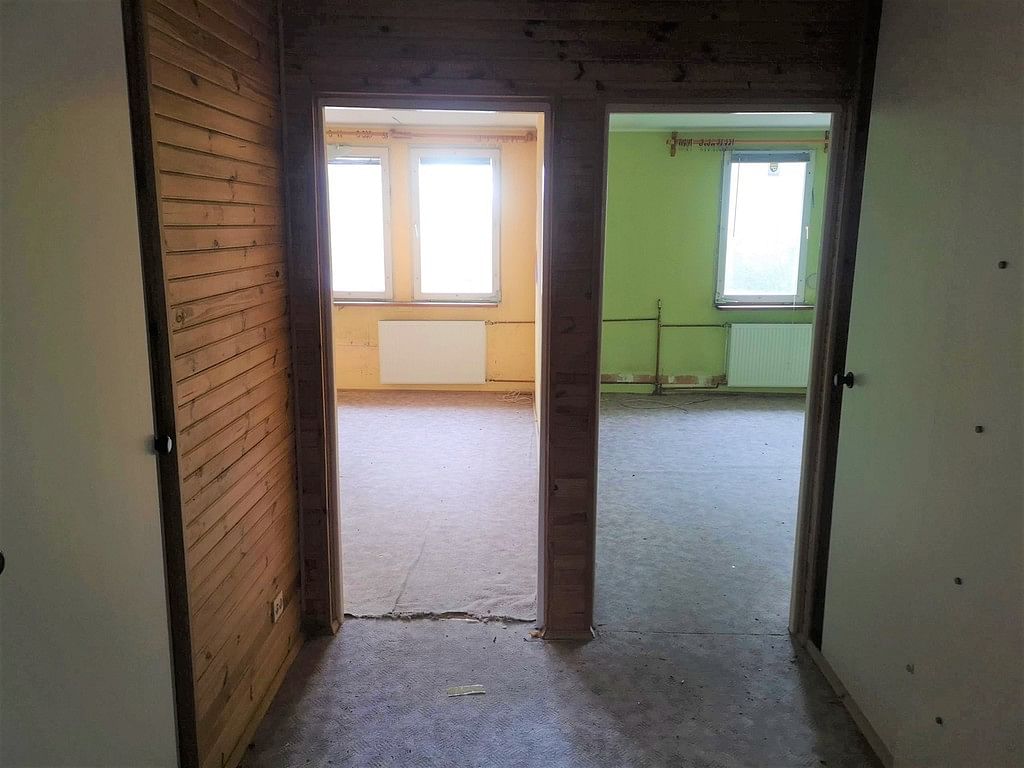 Dom 4 pokojowe na Sprzedaż