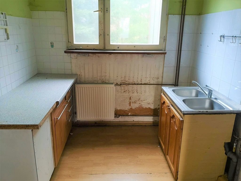 Dom 4 pokojowe na Sprzedaż