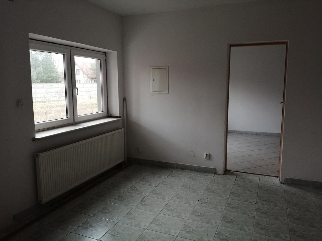 Dom 8 pokojowe na Sprzedaż