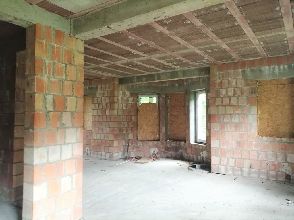 Dom 10 pokojowe na Sprzedaż