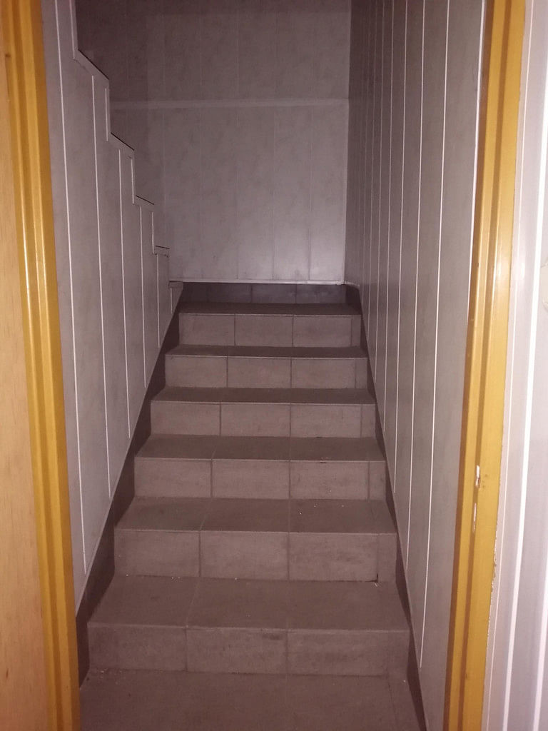 Dom 7 pokojowe na Sprzedaż