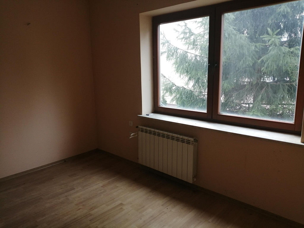 Dom 7 pokojowe na Sprzedaż