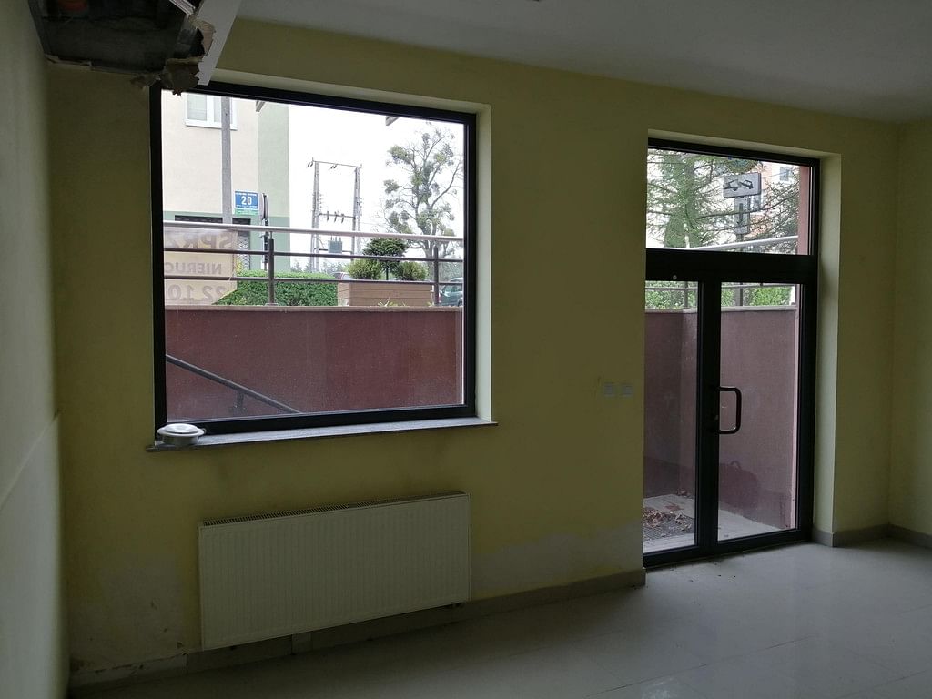 Lokal użytkowy  pokojowe na Sprzedaż