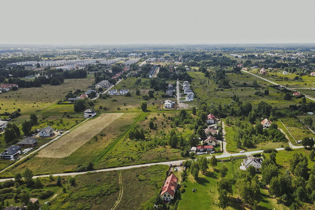 Działka  pokojowe na Sprzedaż