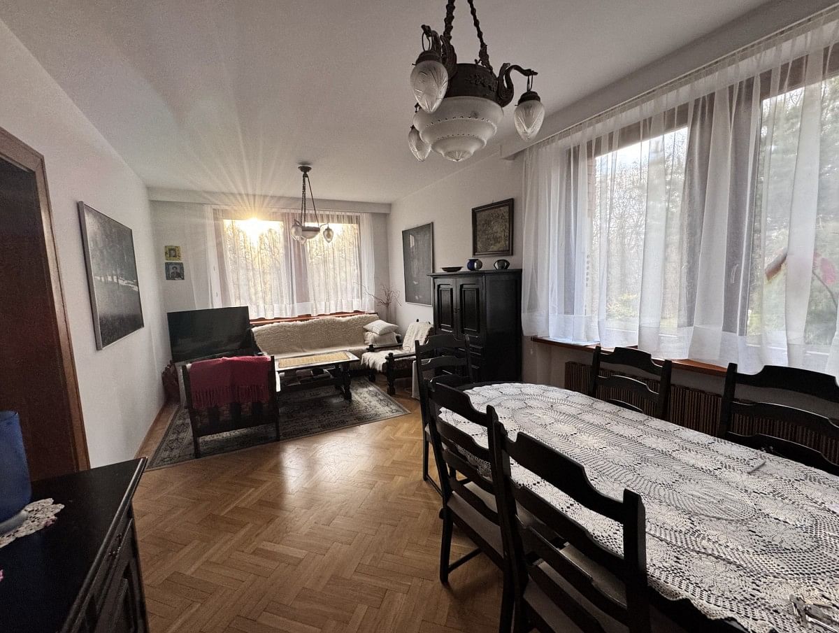 Dom 6 pokojowe na Sprzedaż